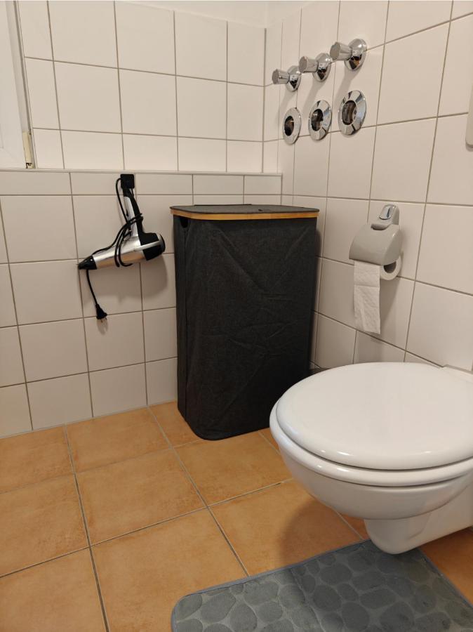 2Br Apartment, Parking, Wi-Fi, Tv In Berlin Karow Exterior photo